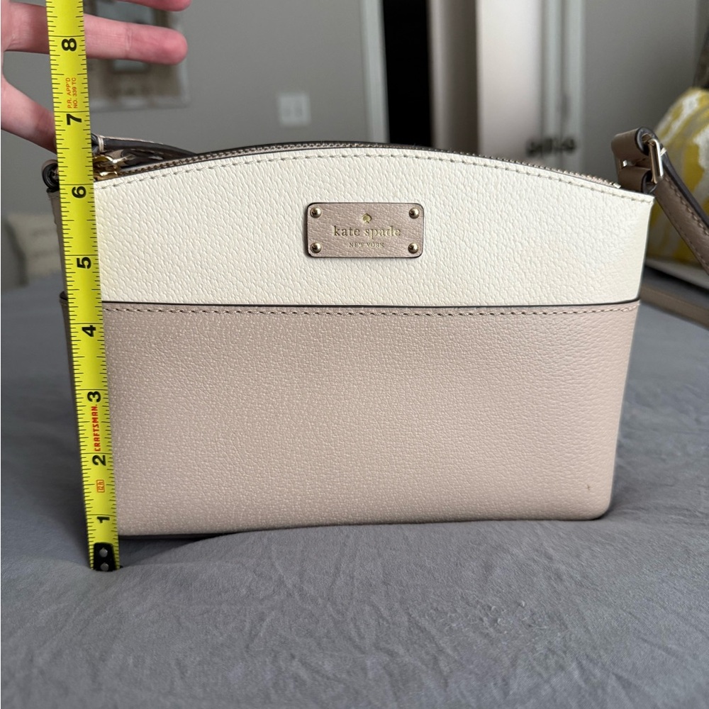Kate Spade Cream and Tan Crossbody Bag